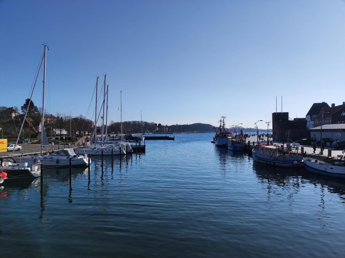 Pier 12 Ferienwohnung Eckernförde Kültér fotó